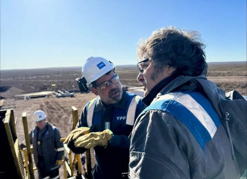 A pesar del optimismo del Gobierno, el gasoducto Tío Pujio-La Carlota no parece ser la solución definitiva, dejando en el aire cuestionamientos sobre su impacto real en la economía y la autosuficiencia energética de Argentina.